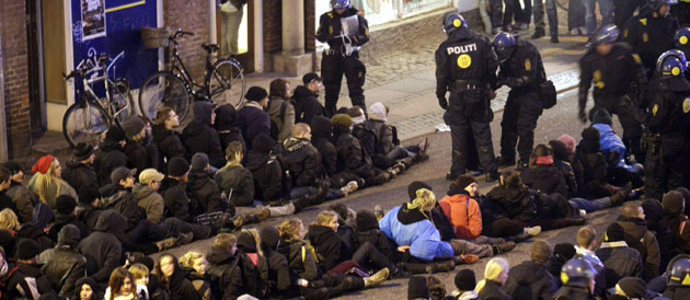 Le black bloc piégé à Copenhague (2009)