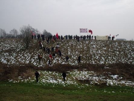 Manifestation à Bapaume pour Action Directe Manifestation à Bapaume pour Action Directe