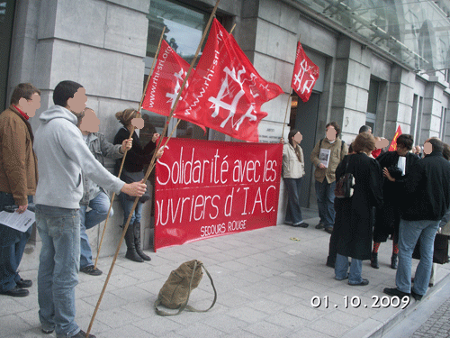 Rassemblement au procès Rassemblement au procès