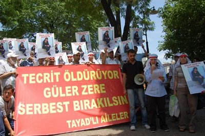 Manifestation pour Güler Zere en Turquie Manifestation pour Güler Zere en Turquie