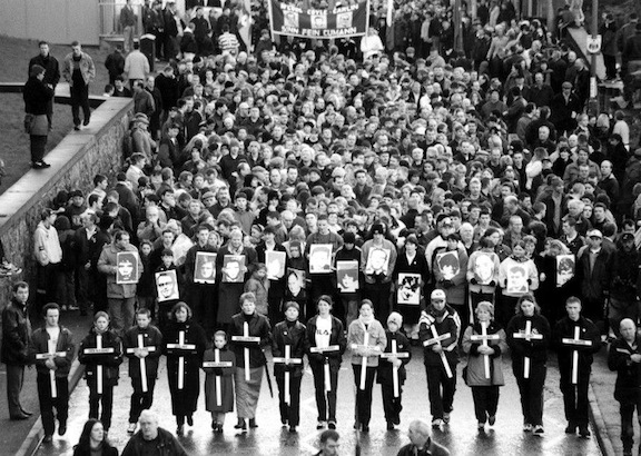 bloody-sunday-march.jpg