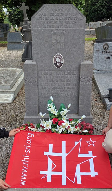 9 juillet: notre SR fleurit le monument Tayenne au cimetière de Marchienne 9 juillet: notre SR fleurit le monument Tayenne au cimetière de Marchienne