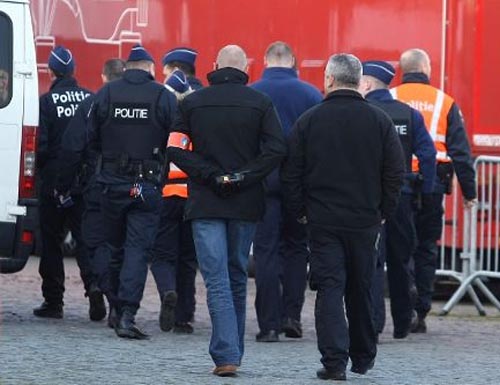 Descente policière à Roj TV