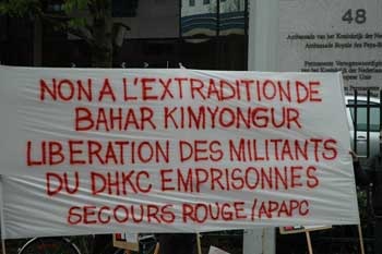 Rassemblement devant l'ambassade des Pays-Bas à Bruxelles