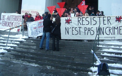 Rassemblement au procès DHKP-C