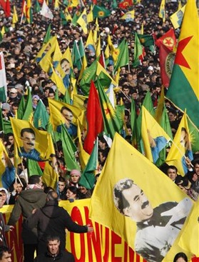 Manif pour la libération d'Ocalan