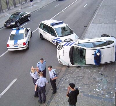 Accident de voitures de police