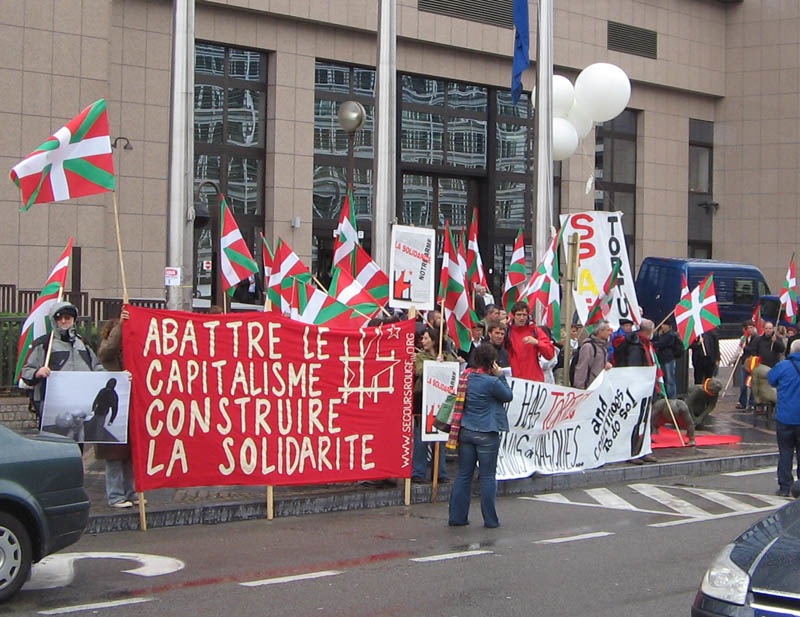 Devant le siège de l'Union Européenne le 4 juin 2007