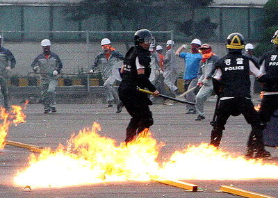 Grève à l'usine Ssangyong Motor en Corée