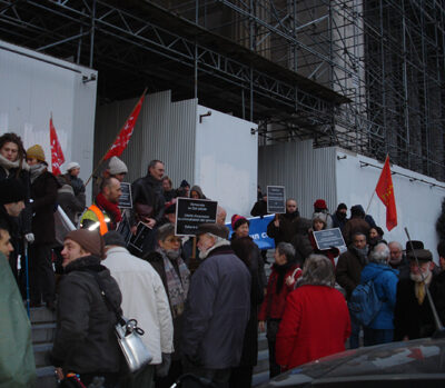 Rassemblement au procès DHKP-C
