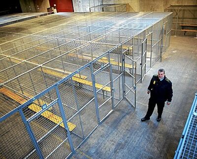 Cages du centre de rétention danois