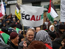 Manifestation pour Luk Vervaet