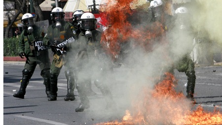 Affrontements en Grèce