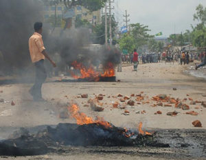 Emeutes au Bengladesh