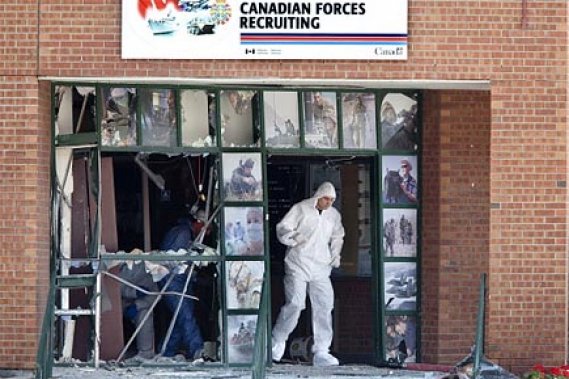 Attentat contre l'armée canadienne à Trois Rivières