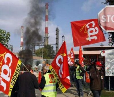 grève à la raffinerie de grandpuits