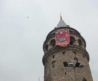 Banderolle la tour de Galata