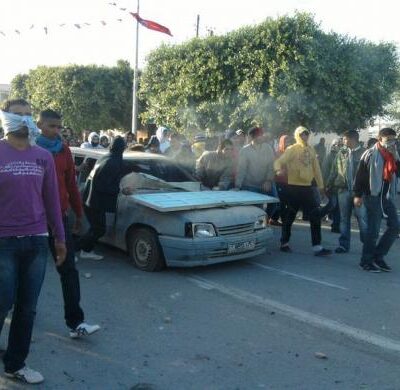 Manifestation à Menzel Bouzayane