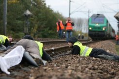 Blocage du train nucléaire à Caen