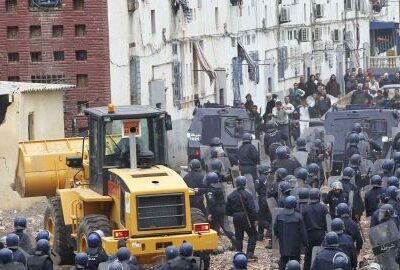 Emeute dans un bidonville d'Alger