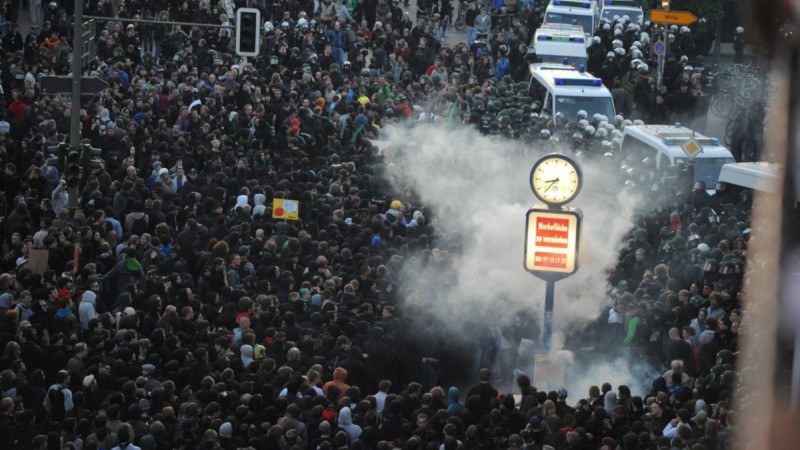 premier mai révolutionnaire 2011 à Berlin