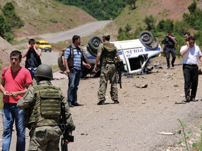 Explosion d'une voiture de police dans la province de Tunceli