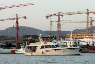 Le Dégnitié El Karama