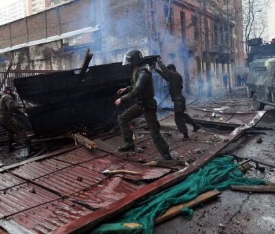 Barricade lors d'une manifestation d'étudiants à Santiago