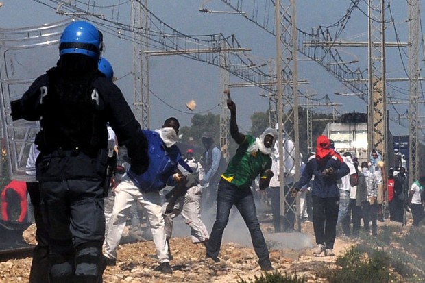 Actions de réfugiés à Bari