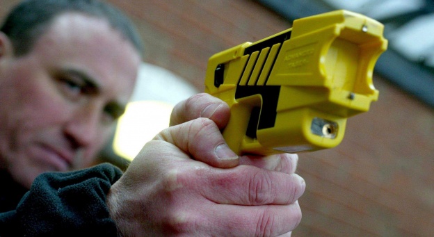 Taser utilisé par la police britannique