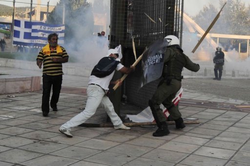 Affrontements à Athènes