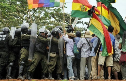 Marche des indigènes