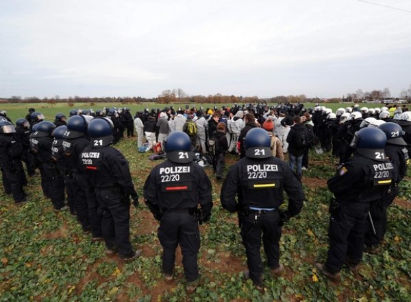 Arrestations de militants anti-nucléaires