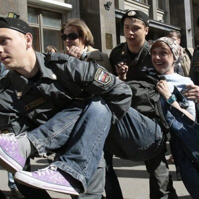 Interpellation à Moscou