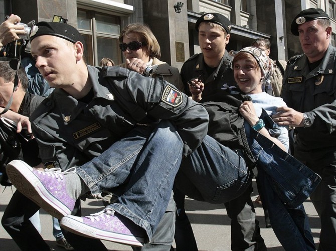 Interpellation à Moscou