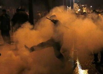 Gaz lacrymogènes à Athènes