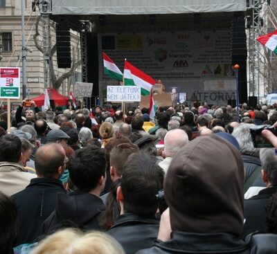 manifestation-hongrie.jpg