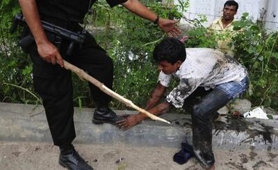 Violence policière à Dacca