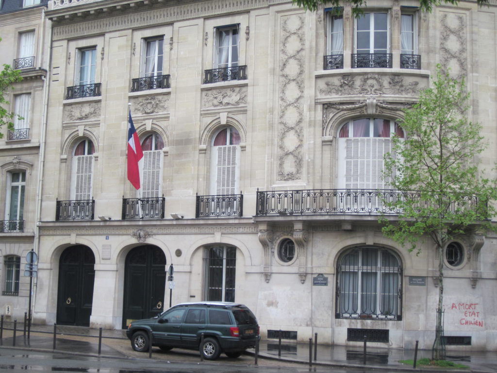 Tag de solidarité avec le peuple chilien