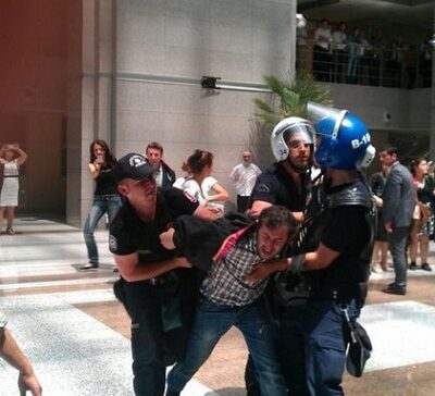 Arrestations d'avocats à Istanbul