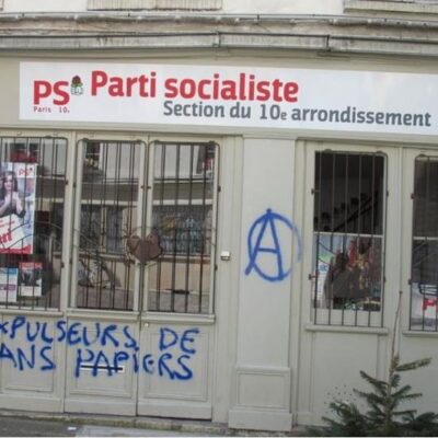tag anti-PS à Paris
