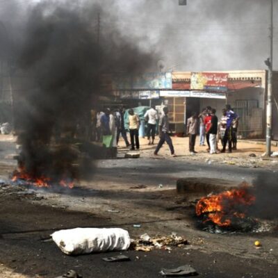 Emeutes à Khartoum
