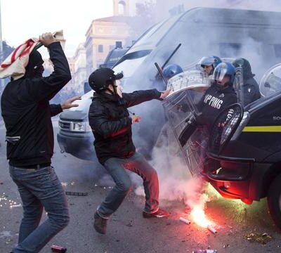 manifestation anti-austérité à rome