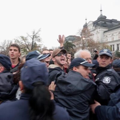 Manifestation et répression à Sofia