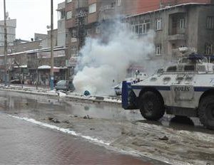Répression policière à Yüksekova