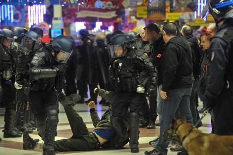 au Carrefour de Nantes... au Carrefour de Nantes...