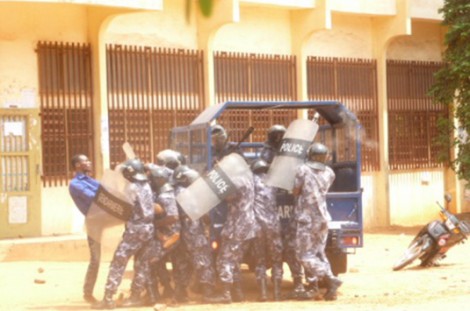 Intervention de la police sur le campus de Lomé, le 13 février