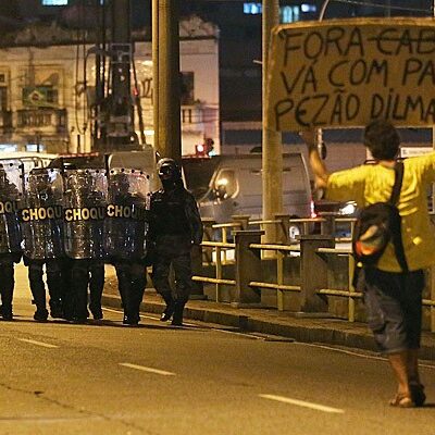 polizei-protest-rio.jpg