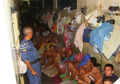 Une cellule de la prison Picota