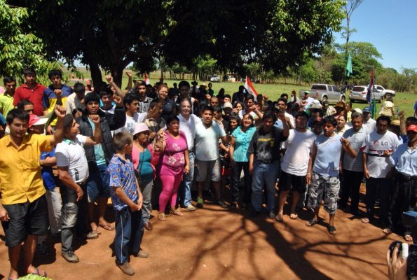 Une rassemblement, datant de la semaine passée, de paysans spolié par la société brésilienne.
